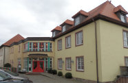 Außenansicht Gebäude Kindertagesstätte St. Marien Hammelburg